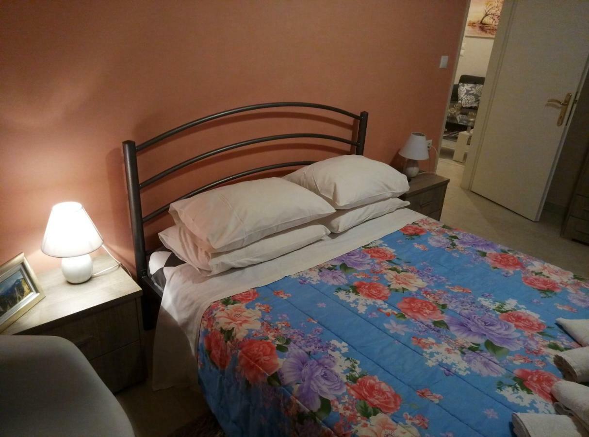 Beautiful Apartment In The Heart Of The City Corfu  Extérieur photo